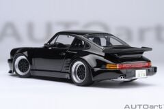 Autoart 1/18 Porsche 911 (930) Turbo Wangan Midnight “Blackbird” Comic #1 Version - 78158