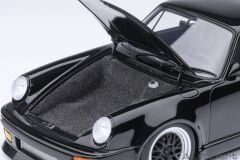 Autoart 1/18 Porsche 911 (930) Turbo Wangan Midnight “Blackbird” Comic #1 Version - 78158