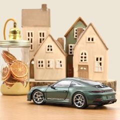 Norev 1/18 Porsche 911 S/T 2023 Malachite green metallic - 187472