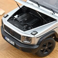Norev 1/18 Mercedes-Benz G-Class 2024 Iridium Silver - 183030