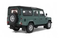 GT Spirit 1/18 Land Rover Defender 3 Station Wagon - Dark Green - GT527