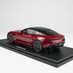 GT Spirit 1/18 Aston Martin DB12 Hyper Red 2023 - GT936