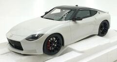 Top Speed 1/18  2023 Nissan Fairlady Z Version ST RHD Everest White - TS0413