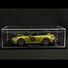 Spark Models 1/18 Porsche 911 Spirit 70 - Olive Neo