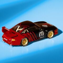 Hot Wheels 1/64 Elite64 - Porsche 911 GT2 EVO 993