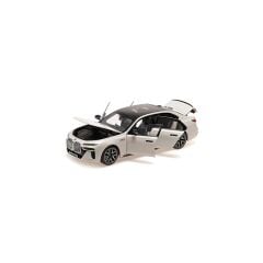 Minichamps 1/18 BMW I7 M70 G70 2024 - Beyaz Metalik - 110 023702