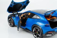Polistil 1/18 Ferrari Purosangue 2022 With Showcase - Blue Corsa 1500/0078