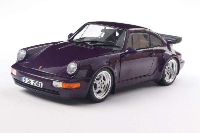 Solido 1/18 Porsche 911 (964) Turbo – Violet Blue Metallic – 1990 - S1803412