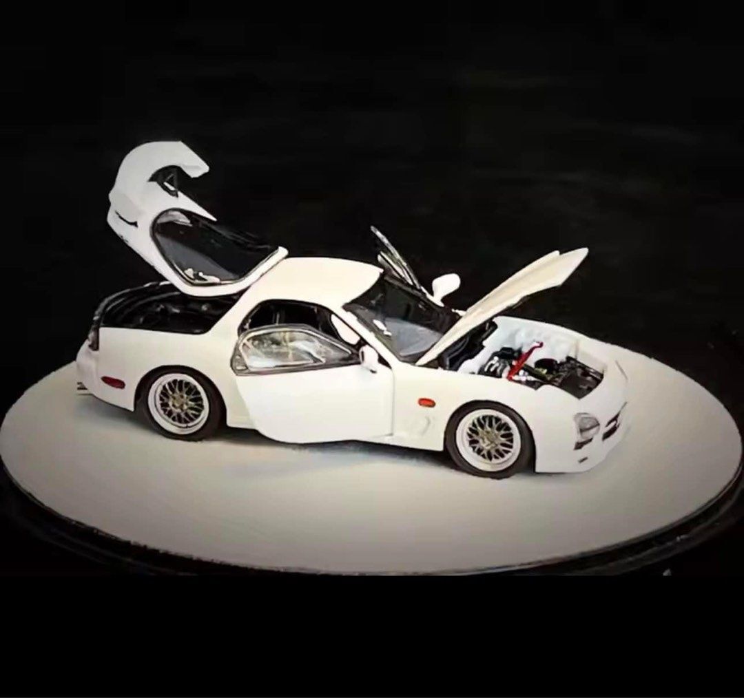 PGM 1:64 Mazda RX-7 FD3S Beyaz Luxury Edition