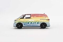 Mini GT 1/64 899 Volkswagen ID. Buzz Prototype ''Rainbow''