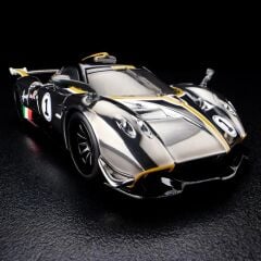 Hot Wheels Premium 1/64 - RLC Exclusive ‘21 Pagani Huayra R