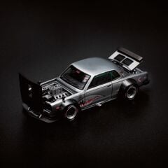 Pop Race 1/64 Skyline GT-R V8 Drift Hakosuka Chrome Enigma Exclusive Edition (Blister Paket) PR64-005