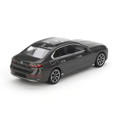 Mini GT 818 BMW i7 xDrive60 blister paket