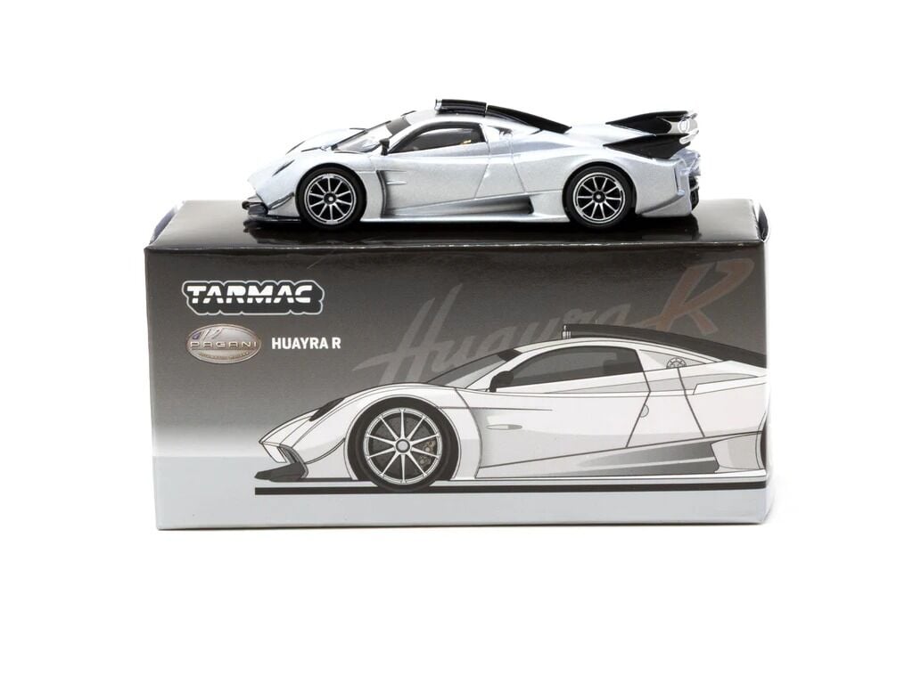 Tarmac Works 1/64 Pagani Huayra R Satin Silver - GLOBAL64