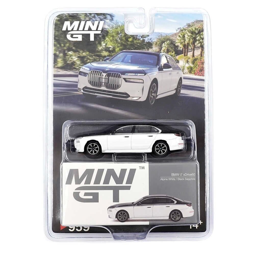 Mini GT 959 1/64 BMW i7 xDrive60 Alpine White / Black Sapphire - Blister Paket MGT00959-BL