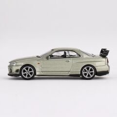 Mini GT 697 Nissan Skyline GT-R (R34)