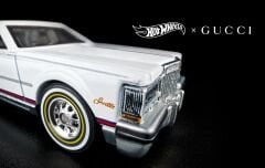Hot Wheels x GUCCİ 1982 Cadillac Seville