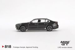 Mini GT 818 BMW i7 xDrive60