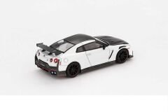 Mini GT 1/64 1045 Nissan GT-R Nismo 2024 Brilliant White Pearl