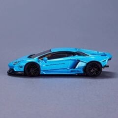 Hot Wheels Elite 64 - LBWK Lamborghini Aventador LP 700-4
