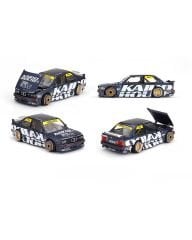 Mini GT KHMG154 BMW M3 (E30) Kaido Works V1
