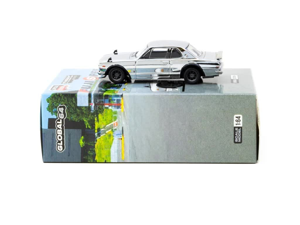 Tarmac Works Skyline HT 2000GT-R Silver Chrome - Japan Special Edition