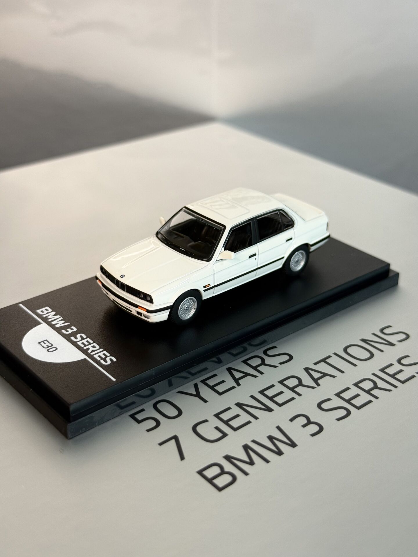 Almost Real 1/64 50. Yıl BMW 3 - E30