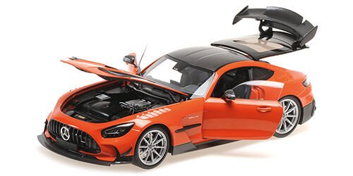 Minichamps 1/18 MERCEDES-AMG GT BLACK SERIES – 2021 – ORANGE W/SILVER WHEELS - 110 032024