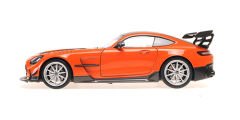 Minichamps 1/18 MERCEDES-AMG GT BLACK SERIES – 2021 – ORANGE W/SILVER WHEELS - 110 032024