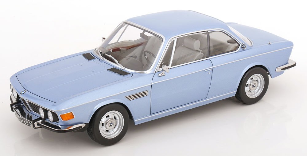 KK Scale 1/12 Scale Diecast KKDC120193 - BMW 3.0 CSI E9 Aluminium Rims 1971 - Açık Mavi Metalik