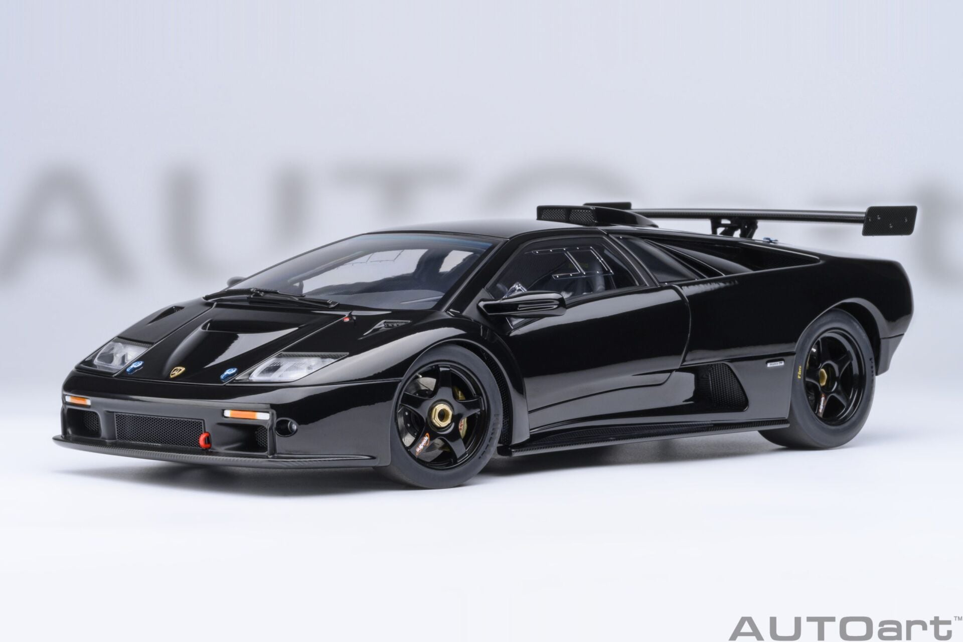 Autoart 1/18 Lamborghini Diablo GT-R – Deep Black - 79137